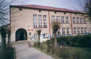 Zdjęcie Szkoła Podstawowa w Charłupii Małej _004_005_001_1571
